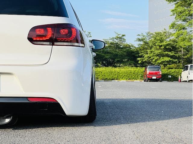 ボルボ V60